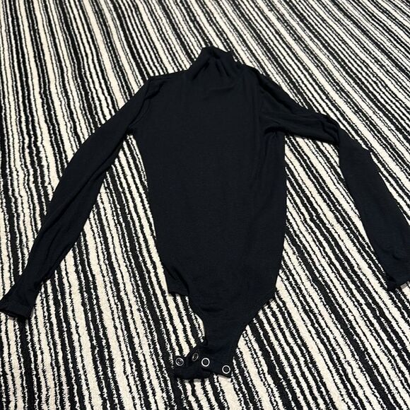 Philanthropy black turtleneck bodysuit - Picture 4 of 6